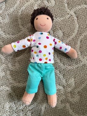 Avery LOVEVERY doll